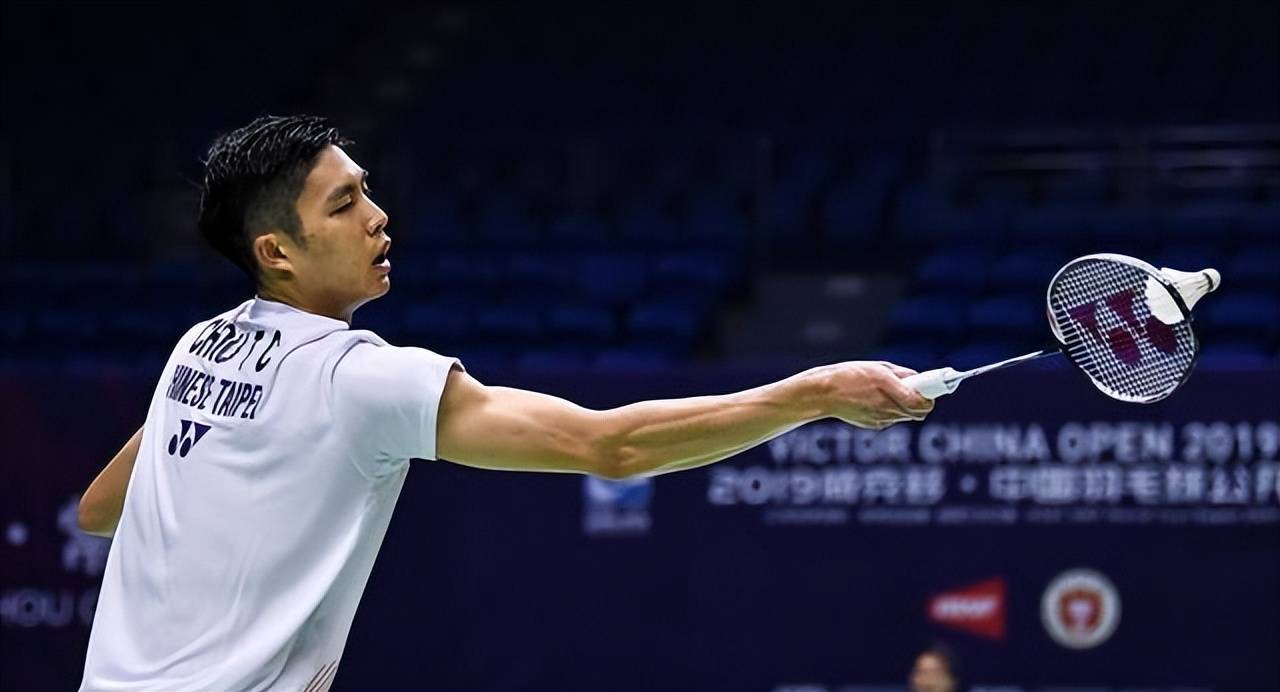 替补席的即 替补席的即