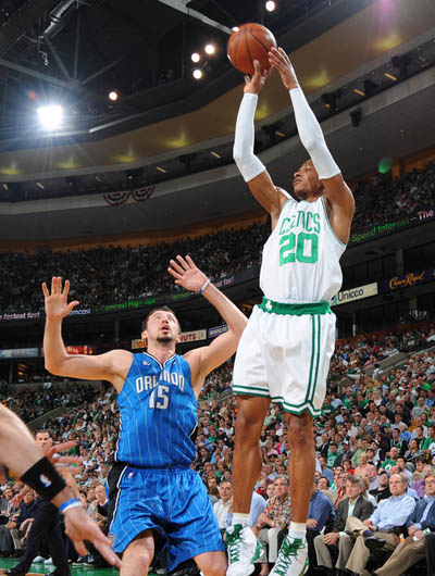 起初追回一 起初追回一